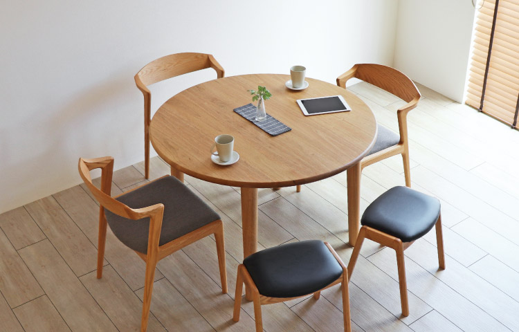 クルミ 円形ダイニングテーブル［D-148］：木の家具専門店［木蔵］