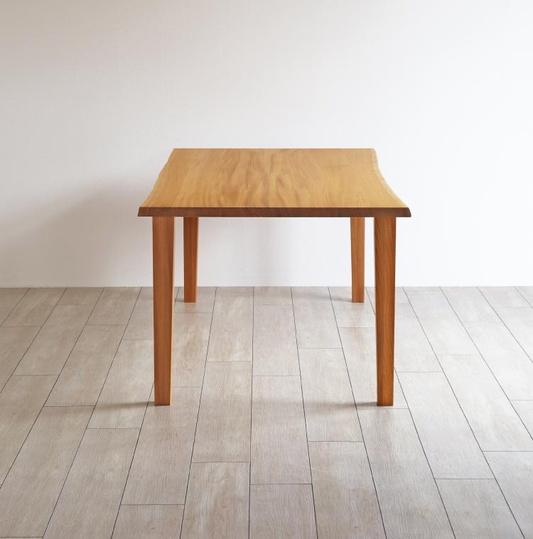 欅（ケヤキ）オーダーテーブル：銘木といわれ日本を代表する広葉樹「欅