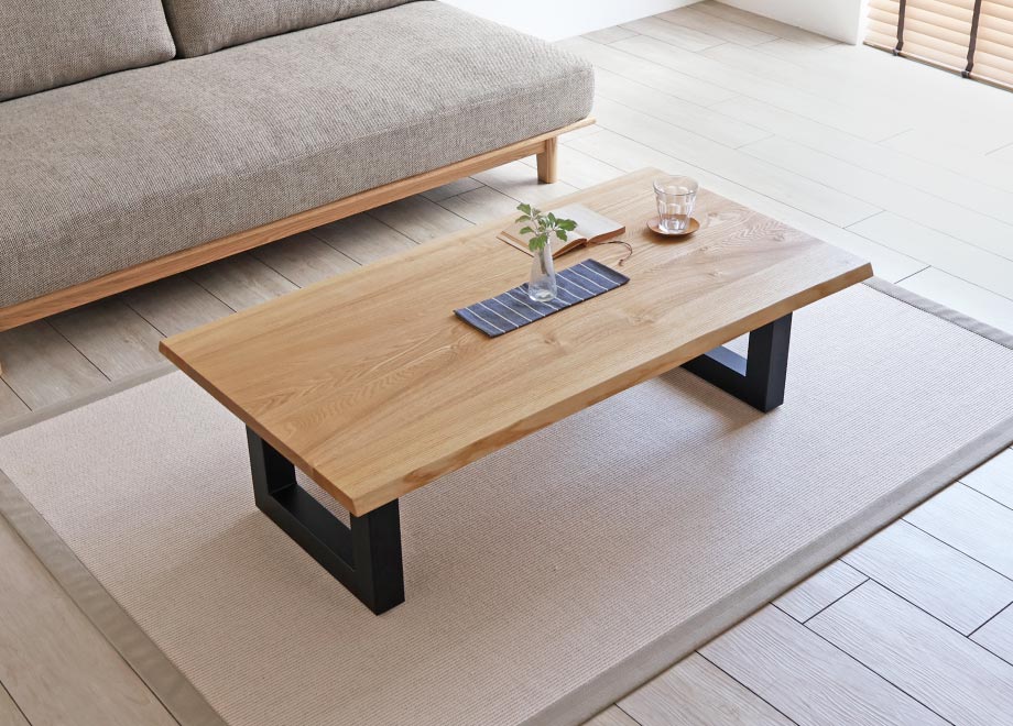 �X�`�[���r���r���O�e�[�u��