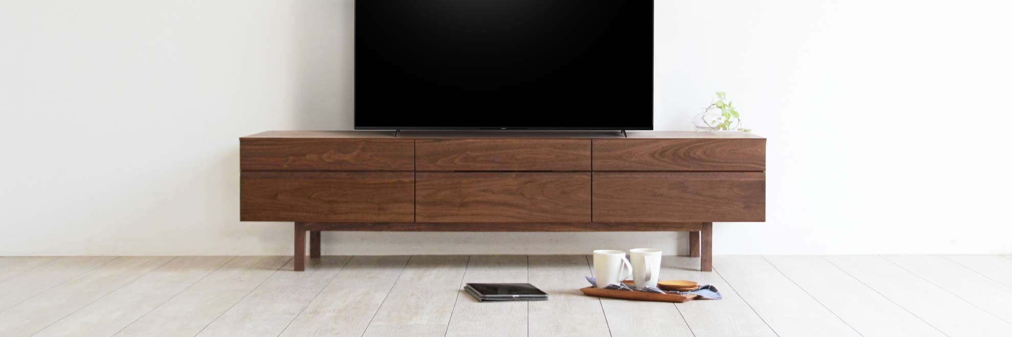 ウォールナット材のテレビボード・オーディオラック 一覧 | 木の ウォールナット材のテレビボード・オーディオラック 一覧 | 木の
